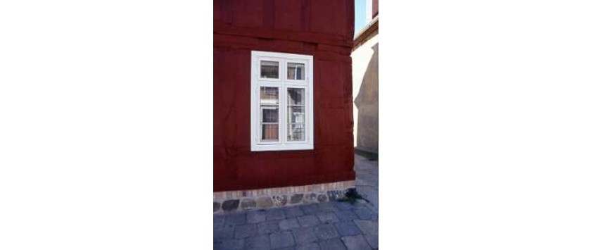 Fensterlacke und -Lasuren